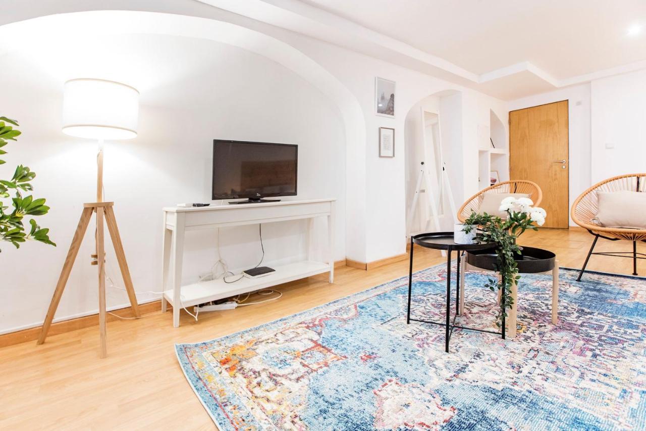 Almada Hideaway W/ Ac & Private Pool By Lovelystay Porto Eksteriør billede